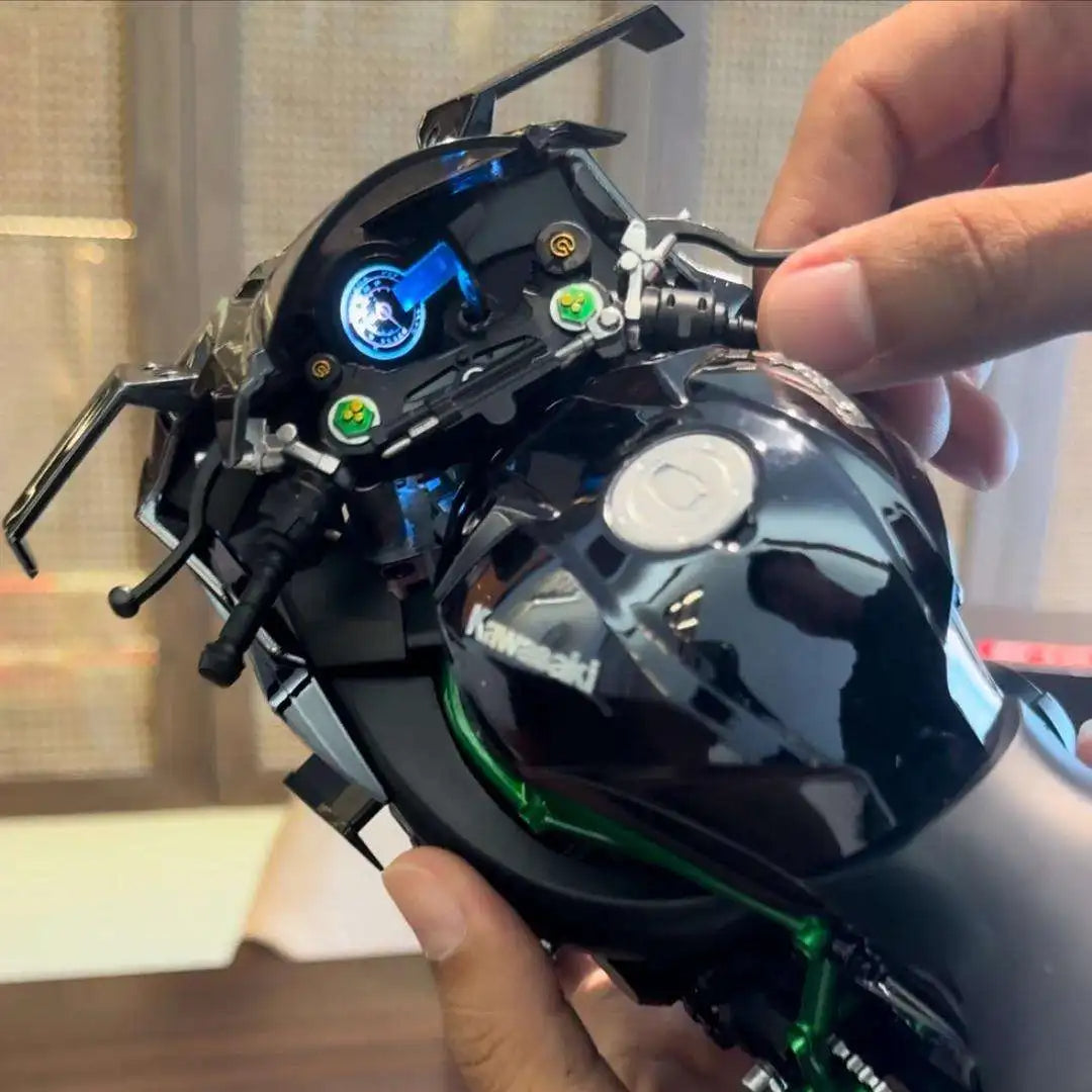 Réplica Perfeita Moto H2R Turbo 33CM (Vapor de Água)